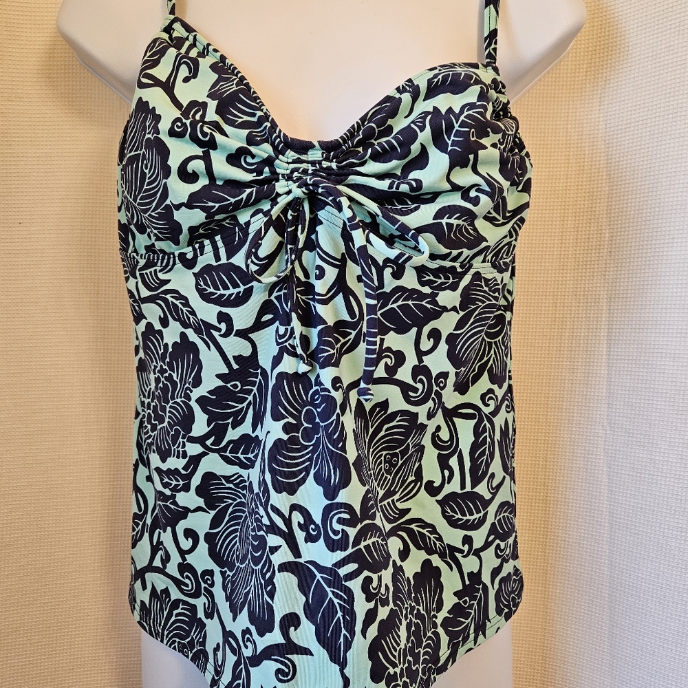 Lands End Womens Floral Tankini Swim Top Navy Light Blue Size 10 Underwire FF23